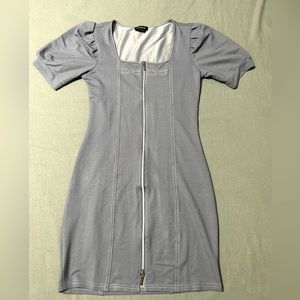 Bebe mid dress with front zipper